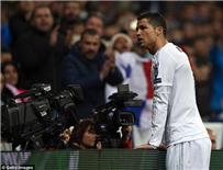 جماهير ريال مدريد تنهال بصفارات الاستهجان على رونالدو