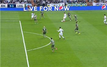 تحكيم_بطولات راديو ماركا هدف ريال مدريد الثالث من تسلل واضح وركلة جزاء ليجيا وارسو صحيحة