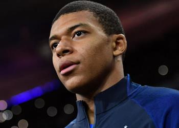 مبابي أسعى لكتابة التاريخ في باريس سان جيرمان