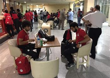 صور بعثة المنتخب الوطني في طريقها إلى تونس