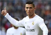 ليفاندوفسكي يستعد لخلافة رونالدو في ريال مدريد