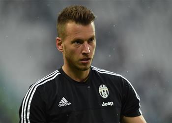 ميركاتو الحراس نيتو ي خبر يوفنتوس برغبته في الانتقال إلى فالنسيا