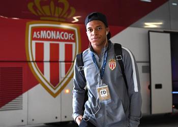 تصريحات مدرب موناكو مبابي أمامه الكثير من الوقت للعب في فريق كبير