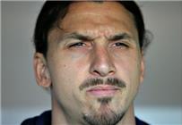 خبايا الميركاتو الكشف عن سبب تأخر إعلان إنضمام إبراهيموفيتش إلى مانشستر يونايتد