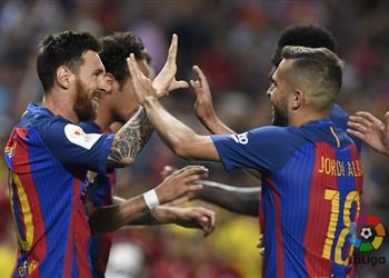 بطل كأس إسبانيا فيديو ميسي يبدع ويهدي برشلونة اللقب 29على حساب ألافيس في ليلة وداع إنريكي