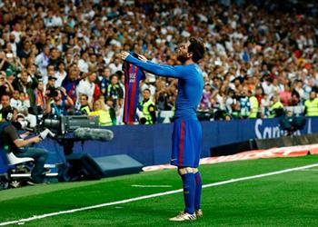 الكلاسيكو فرحة مزدوجة لميسي حقق الفوز لبرشلونة ووصل إلى الهدف رقم 500 بقميص البلوجرانا