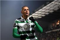 بعد تألق محرز جزائري آخر يقترب من الانتقال إلى صفوف ليستر سيتي