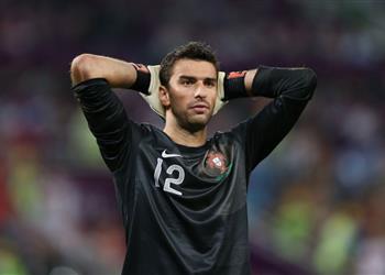 ميركاتو الحراس حارس يورو 2016 على رادار آرسنال