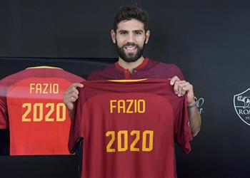 روما يجدد عقد مدافعه حتى 2020