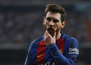 أخبار تجديد عقد ميسي لا يزال عالقا بين والده وبارتوميو