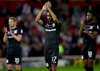 تقييم جيد لـ أحمد المحمدي بعد مشاركته في تعادل أستون فيلا