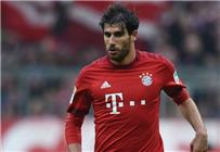 برشلونة يفكر في التعاقد مع مدافع بايرن ميونيخ مارتينيز