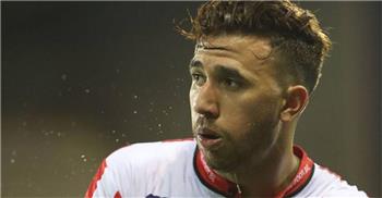 م حترفين تريزيجيه في التشكيل الأساسي لموسكرون في مواجهة كورتراييك