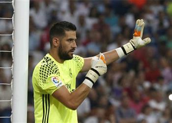 منافسة الحراس صحيفة سبورت الكتالونية حملة مدريدية يتزعمها اللاعبين ضد نافاس لصالح كاسيا