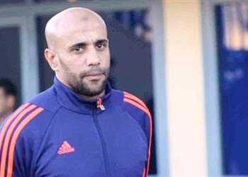 علاء عبد الغني يحرج منصور وينصف حارسي مرمى الزمالك