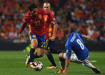 إيسكو ي علق علي ثن ائيته في شباك إيطاليا