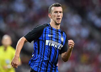 المدير الرياضي لإنتر ميلان يكشف تفاصيل تجديد عقد بيريسيتش