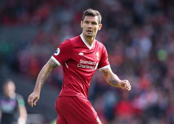 مدافع ليفربول لدينا أفضل خط هجوم في البريميرليج