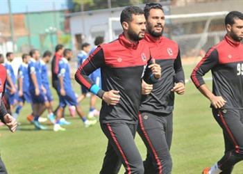 حارس الأهلي يتعرض لـ إغماء في المران المسائي