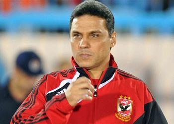 البدري يستغل فترة توقف الدوري لتجهيز ثنائي الأهلي