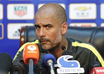 مؤتمر جوارديولا يدافع عن أرتيتا بعد واقعة ميسي ويتحدث عن يايا تورية بعد تصريحات وكيله