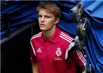 خبايا الميركاتو أنشيلوتي يفضح بيريز بسبب صفقة أوديجارد