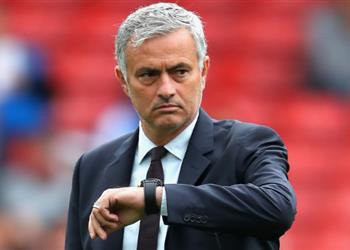 مورينيو استغل مواجهة تشيلسي لحسم صفقة جديدة
