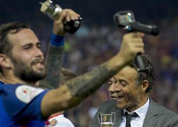 بطل كأس الملك فيدال لم أكن أمزح وسأقاتل لحجز مقعدي أساسيا بالموسم المقبل