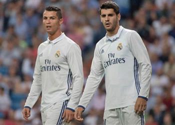 تقارير الميركاتو مانشستر يونايتد سيدفع 200 مليون يورو ويستغنى عن دي خيا من أجل ضم رونالدو وموراتا