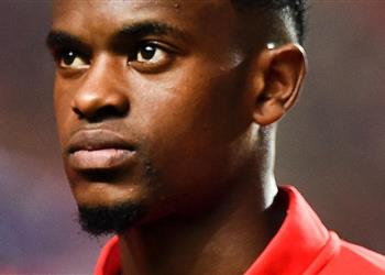 تقارير الميركاتو برشلونة ينافس مانشستر سيتي لضم سيميدو بديل بيليرين من بنفيكا