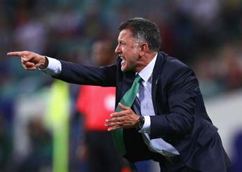 كأس القارات مدرب المكسيك سنلعب مباراة صعبة غد ا أمام المنتخب الم ضيف وعلينا التركيز