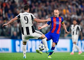 أليجري ي علق على شائعات انتقال إنييستا ليوفنتوس