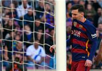 ليونيل ميسي يحطم الرقم القياسي في اضاعة ركلات الجزاء بتاريخ برشلونة في الليجا