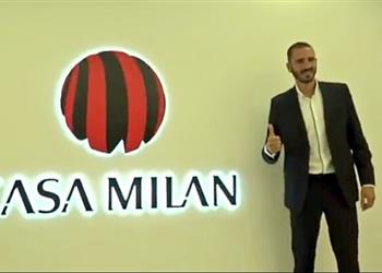 مقابلة صحفية 3 بونوتشي من الغريب لي ارتداء قميص ميلان ويوفنتوس جعلني مهم ا