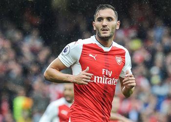 تصريحات وكيل بيريز يكشف اهتمام ديبورتيفو لاكورونيا باستعادة خدمات الإسباني