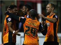 هال سيتي المحمدي يضع قدما في البريمير ليج باكتساحه ديربي كاونتي بثلاثية