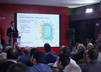 نجيب ساويرس يكشف حقيقة شراء الاهلى ويختار بين طاهر والخطيب