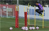 لعنة الإصابات إنتكاسة جديدة تؤجل عودة نافاس لريال مدريد