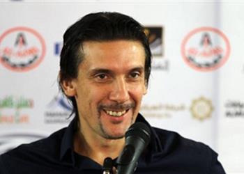 رسمي ا نيبوشا مدير ا فني ا للزمالك