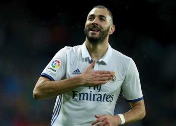 أخبار ريال مدريد متمسك ببقاء بنزيما لفترة أطول من 2019
