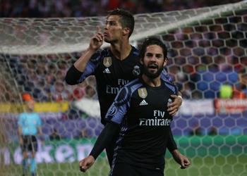 أخبار رونالدو وراموس يطالبان بمنح الفرصة لإيسكو على حساب بيل