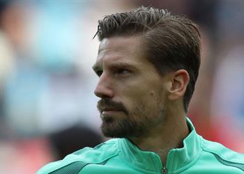 لاعب وسط برشلونة يرغب في الرحيل