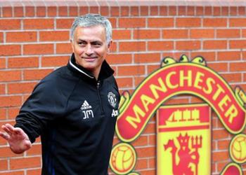 مانشستر يونايتد يرصد 92 مليون باوند لصفقة جديدة في يناير