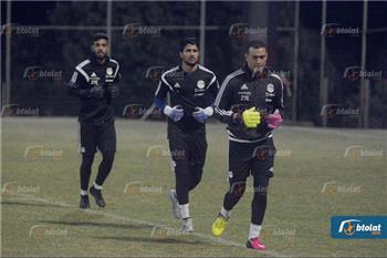 الحضري لاعبو الزمالك سألوني عن كيفية التعامل مع المباريات النهائية