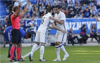 لعنة الإصابات بيبي يضع زيدان في موقف محرج بعد غيابه عن ريال مدريد لمدة شهر