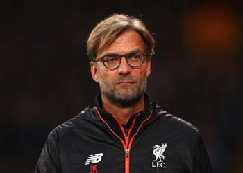 ليفربول يستهدف صفقة دفاعية من روما