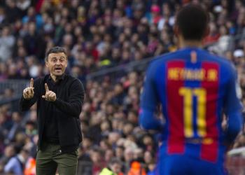 أزمة رونالدينيو تسببت في رحيل نيمار عن برشلونة