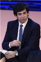 سوشيال_بطولات البرتيني يرد على العمل مع فاسوني أنا لست انتريستا