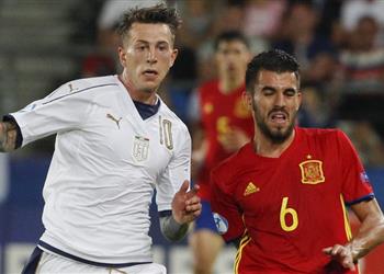 أخبار سيباليوس يمحو ماضيه الكتالوني من أجل ريال مدريد