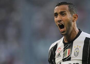 تصريحات بن عطية يرد على شائعات الرحيل إلى الدوري الفرنسي